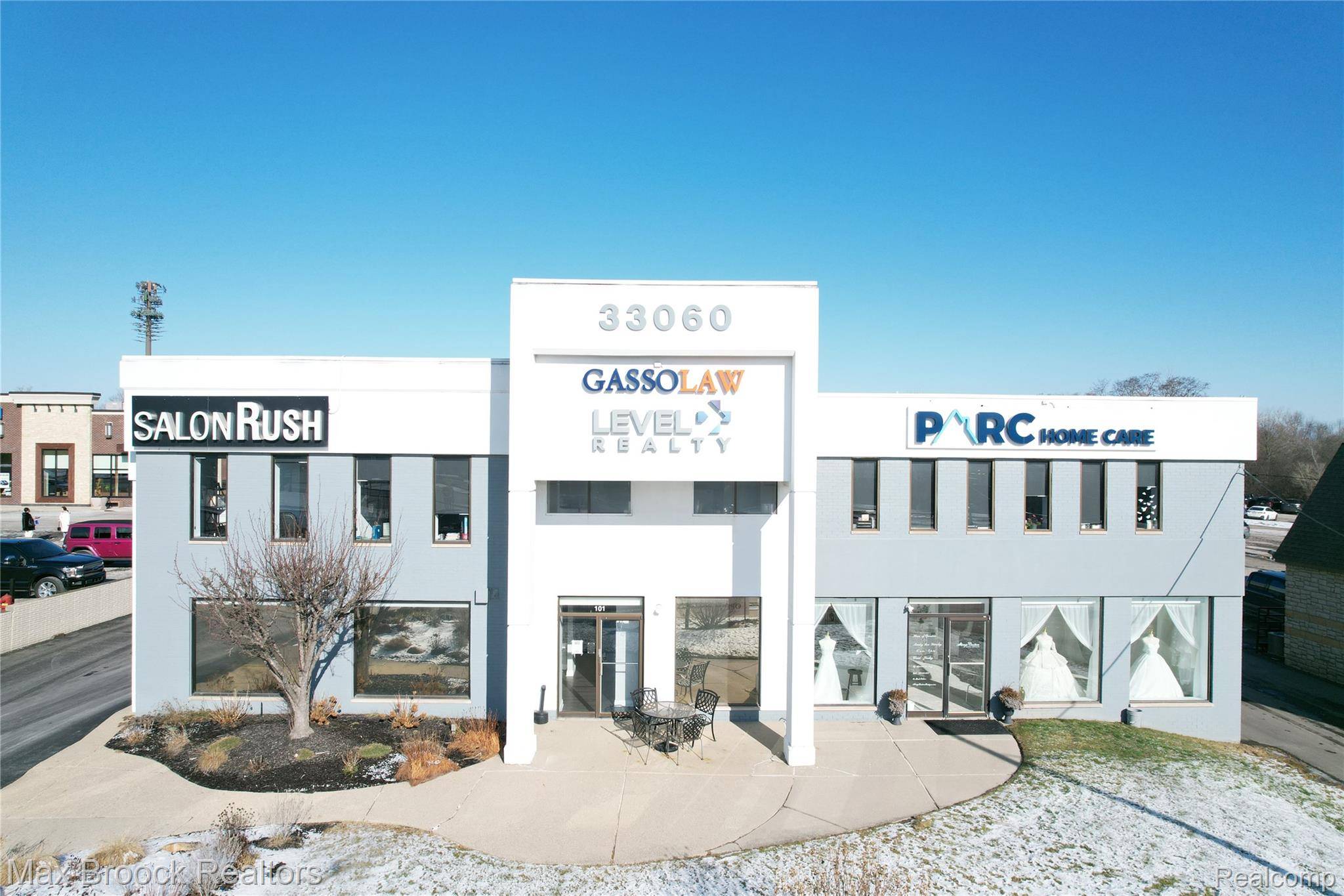 West Bloomfield, MI 48322,33060 Northwestern HWY #110