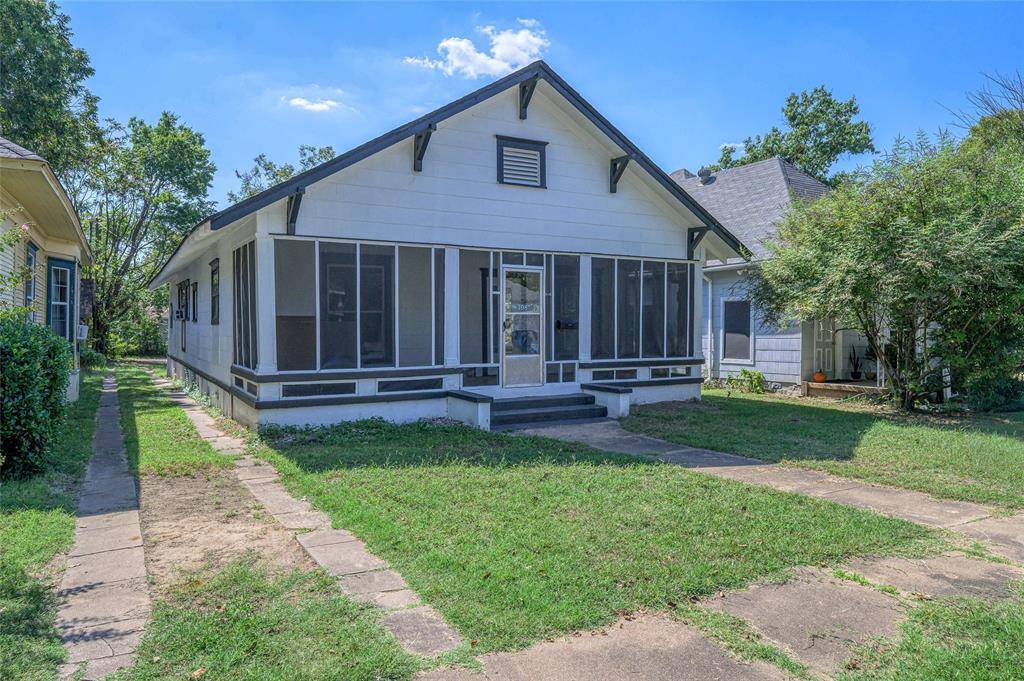Denison, TX 75020,708 W Texas Street