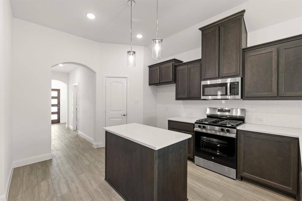 Forney, TX 75126,2244 Walden Pond Boulevard