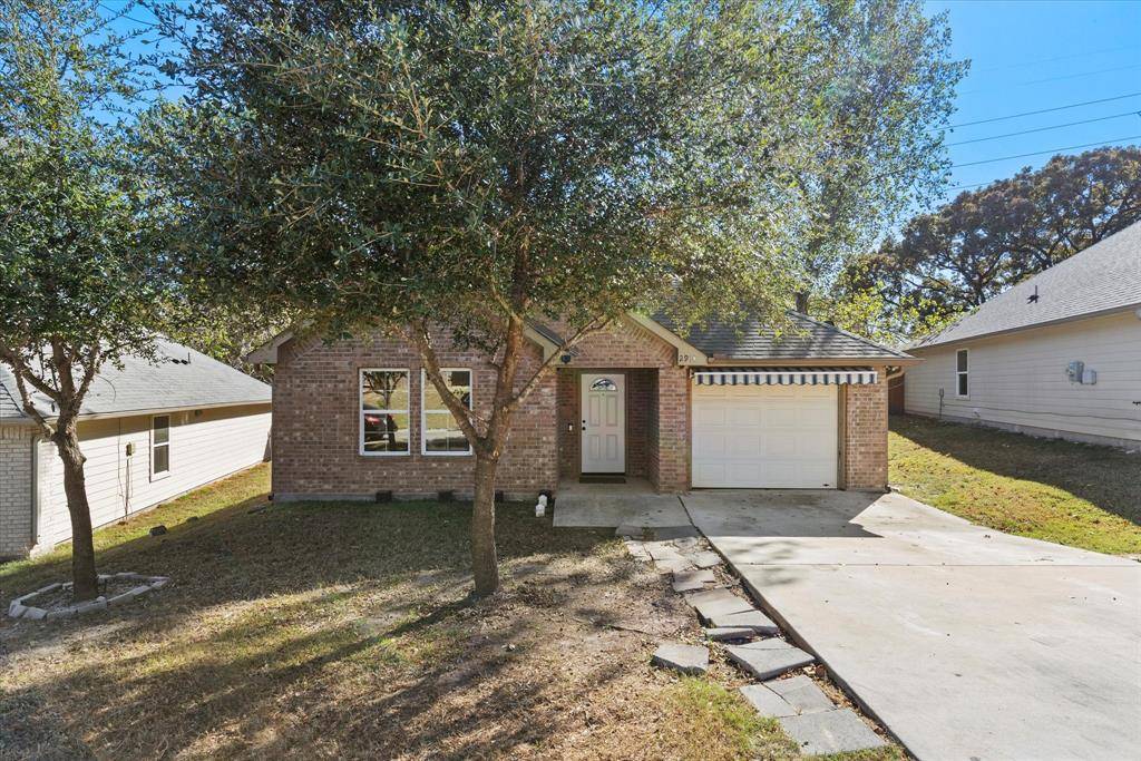 Dallas, TX 75227,2914 Victorian Forest Drive