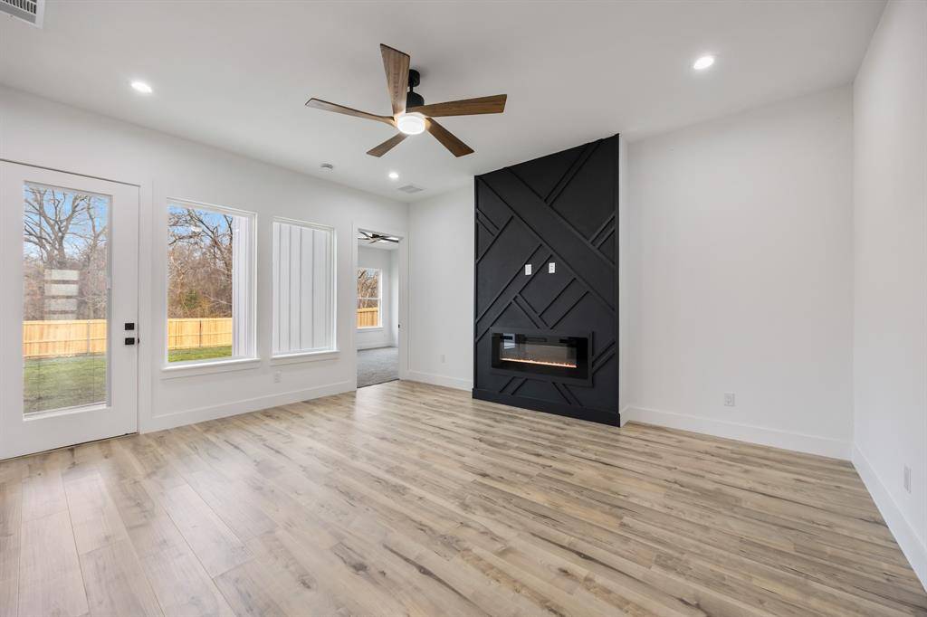 Dallas, TX 75253,2153 Echo Lake Drive