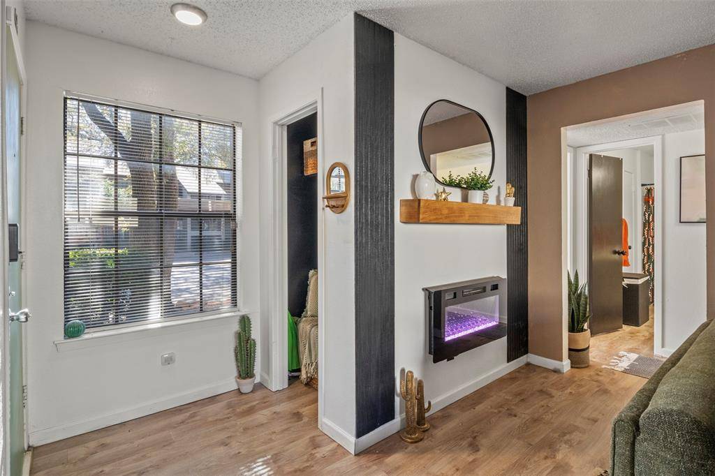 Dallas, TX 75248,5335 Bent Tree Forest Drive #144