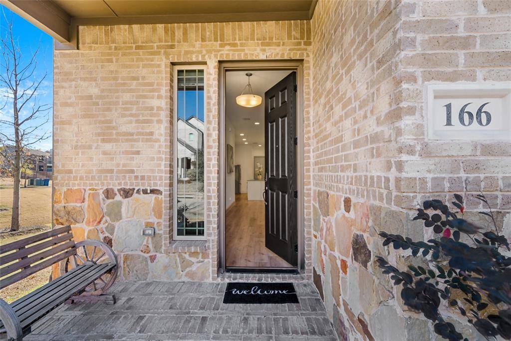 Lewisville, TX 75067,166 Mccartt Drive