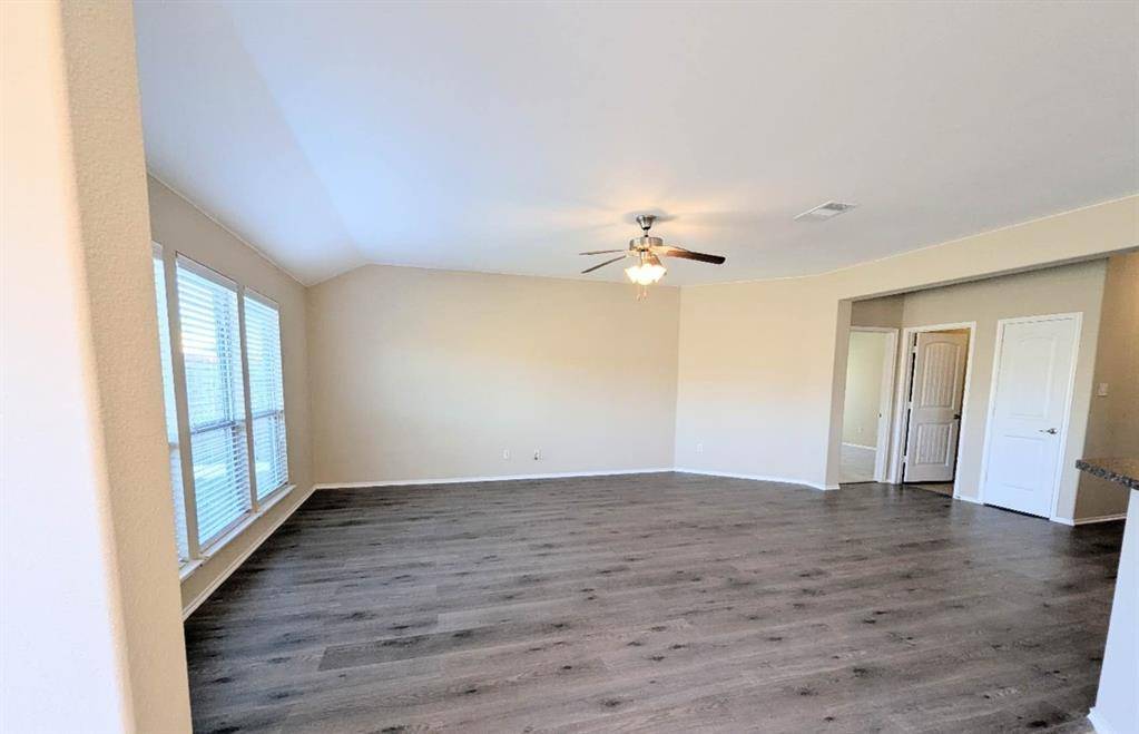 Anna, TX 75409,2110 Spruce Street