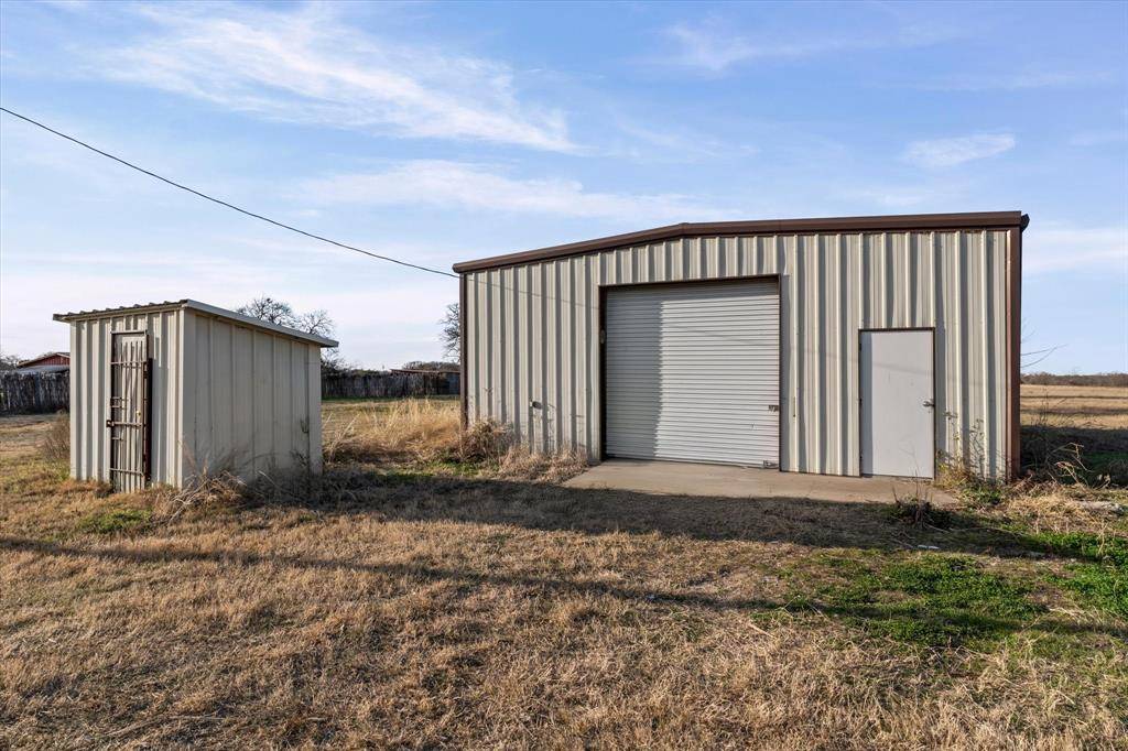 Elm Mott, TX 76640,1127 Leroy Parkway