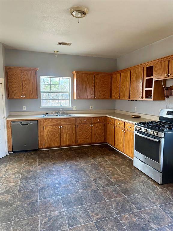 Deport, TX 75435,367 5th Street