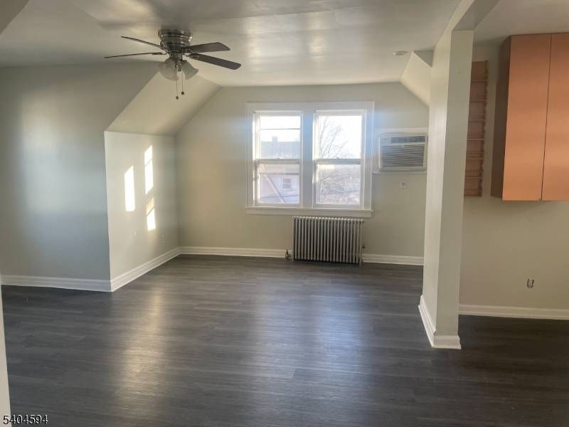 Haledon Boro, NJ 07508,1 Coolidge Pl