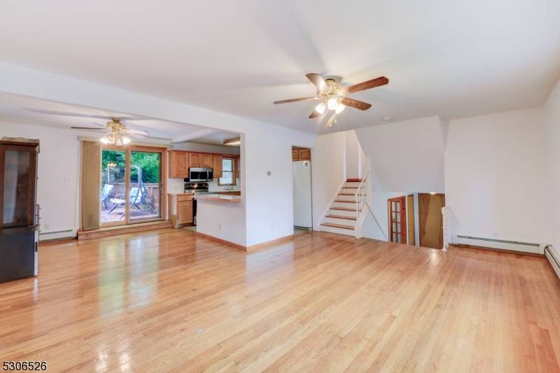 West Orange Twp., NJ 07052,27 Cleveland Ter