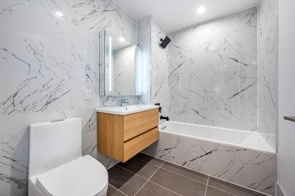 Flushing, NY 11354,150-02 Northern BLVD #6H