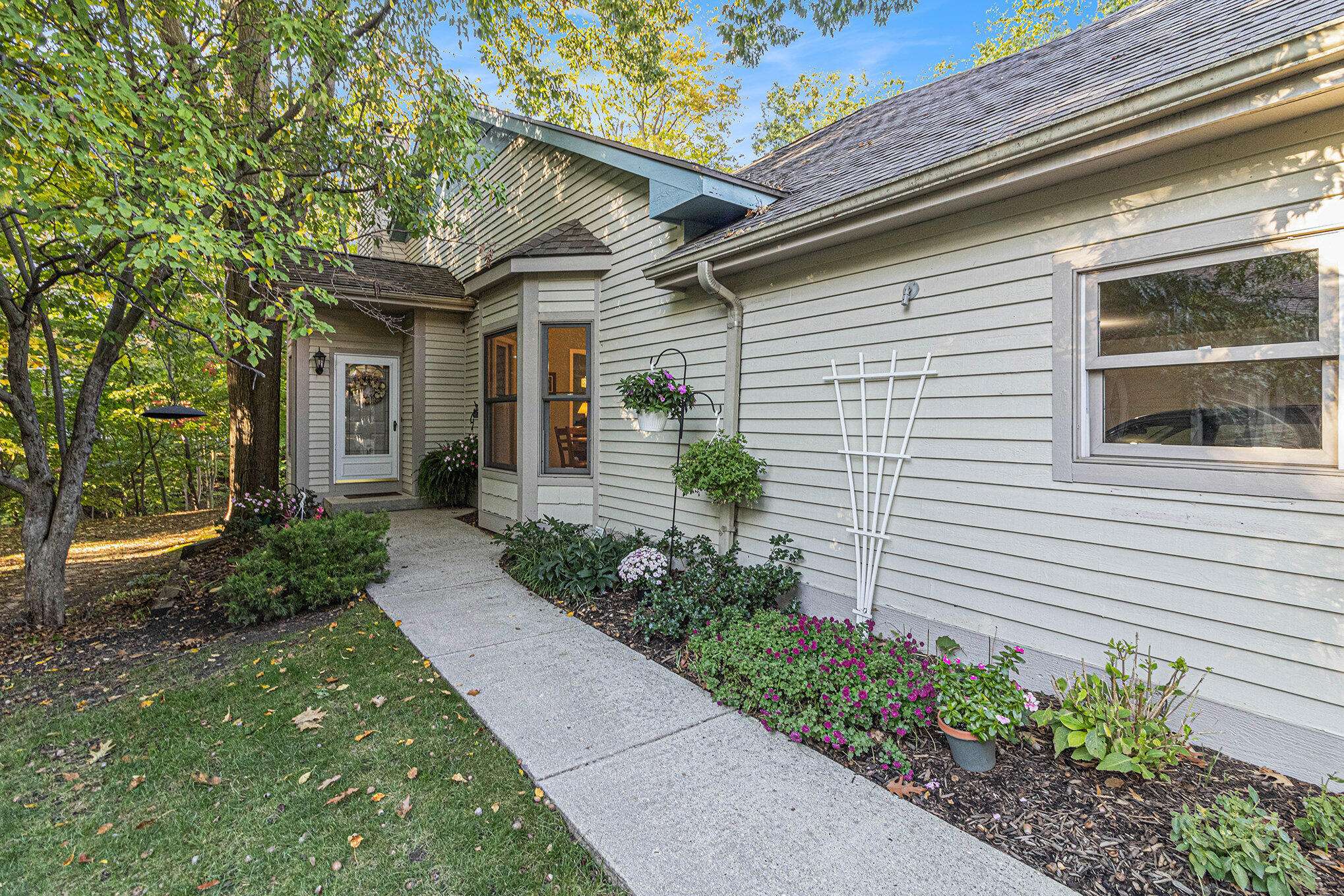 Grand Rapids, MI 49508,2031 N Cross Creek DR SE