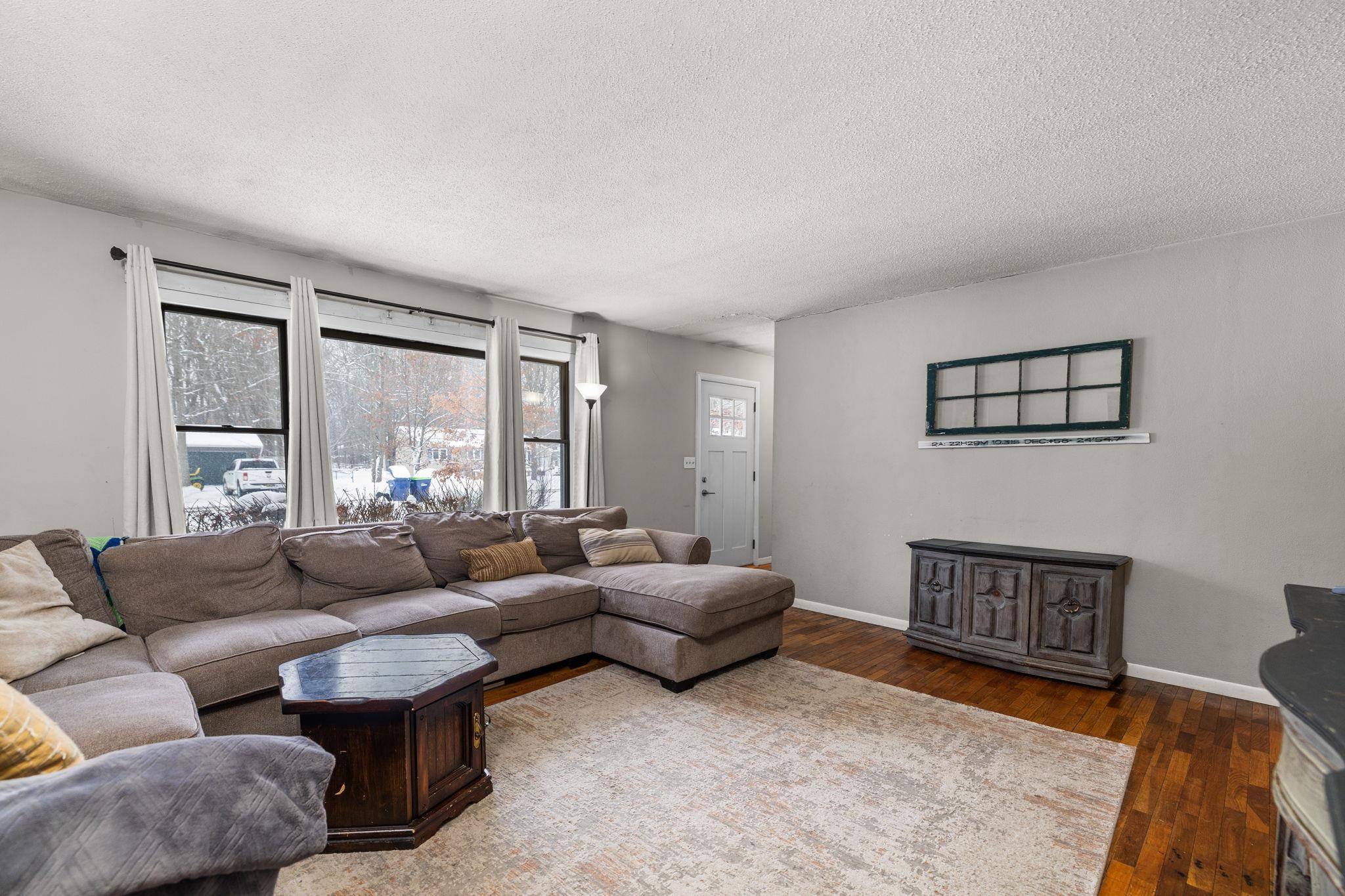 Traverse City, MI 49686,611 George ST