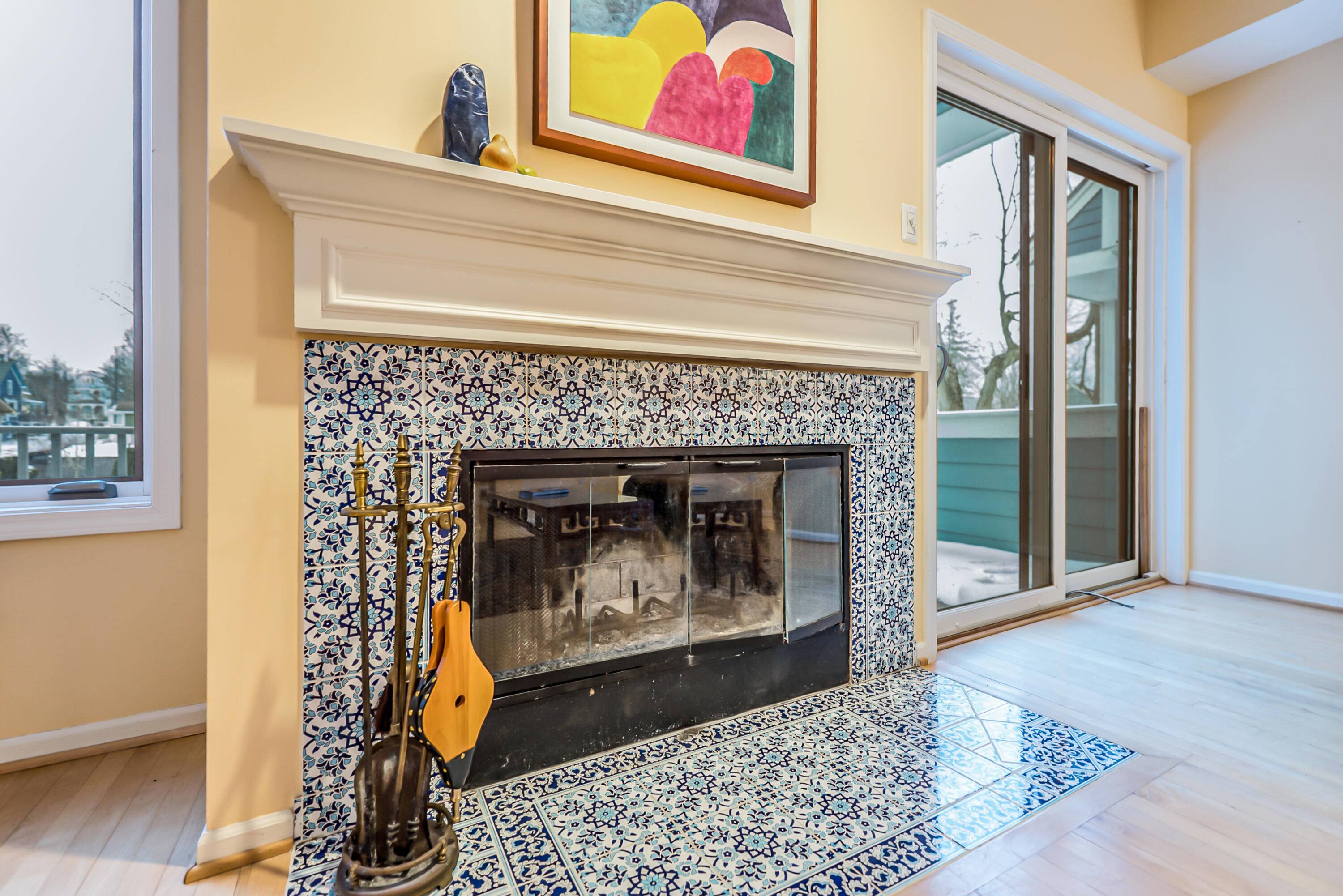 Ann Arbor, MI 48103,285 Mulholland AVE