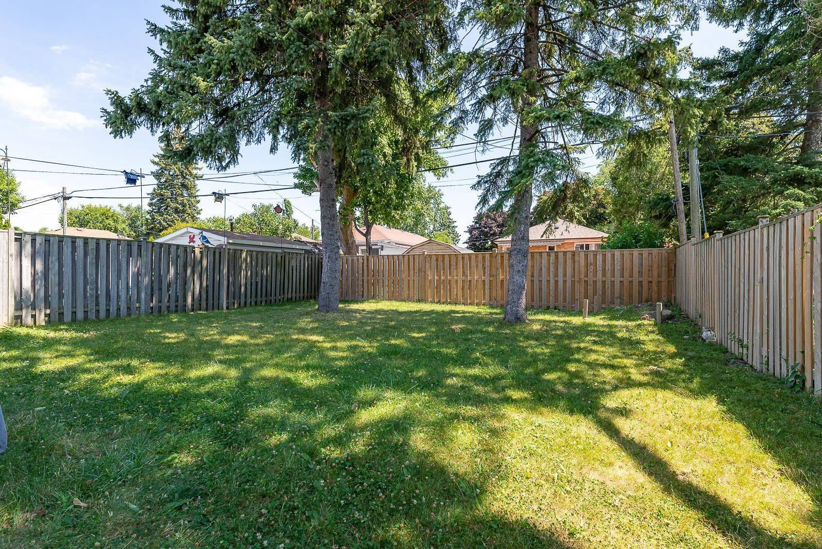 Toronto E09, ON M1J 1C1,675 Brimley RD #Basement