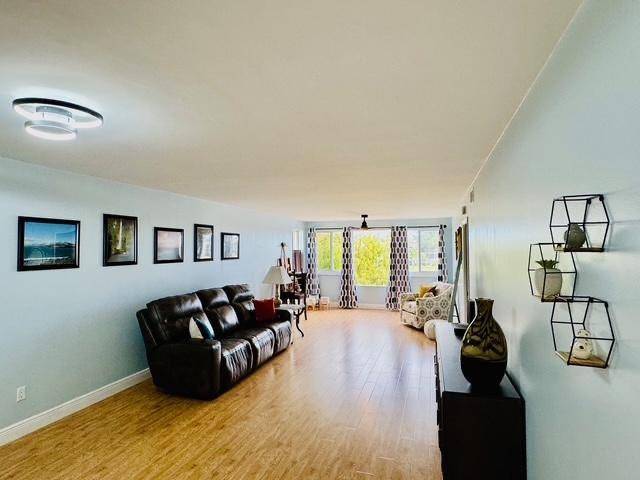 Fort Lauderdale, FL 33321,7302 S Devon Dr #307