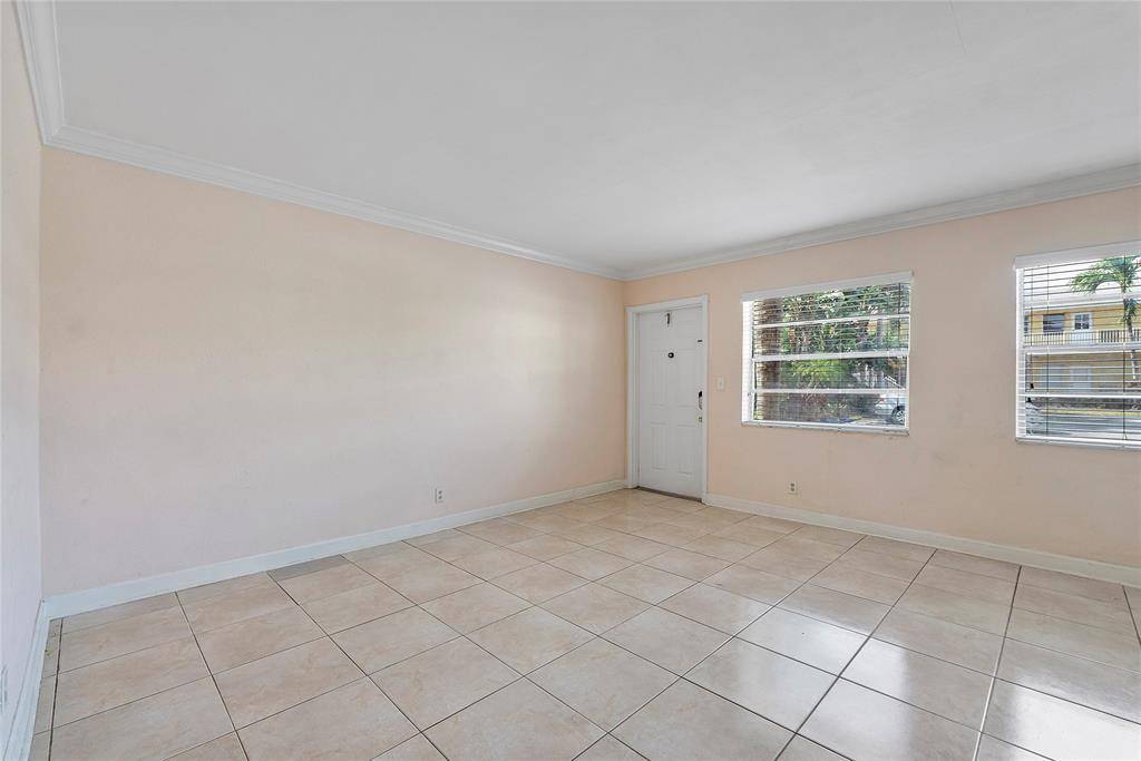 Oakland Park, FL 33334,4050 NE 12th Ter #39-2
