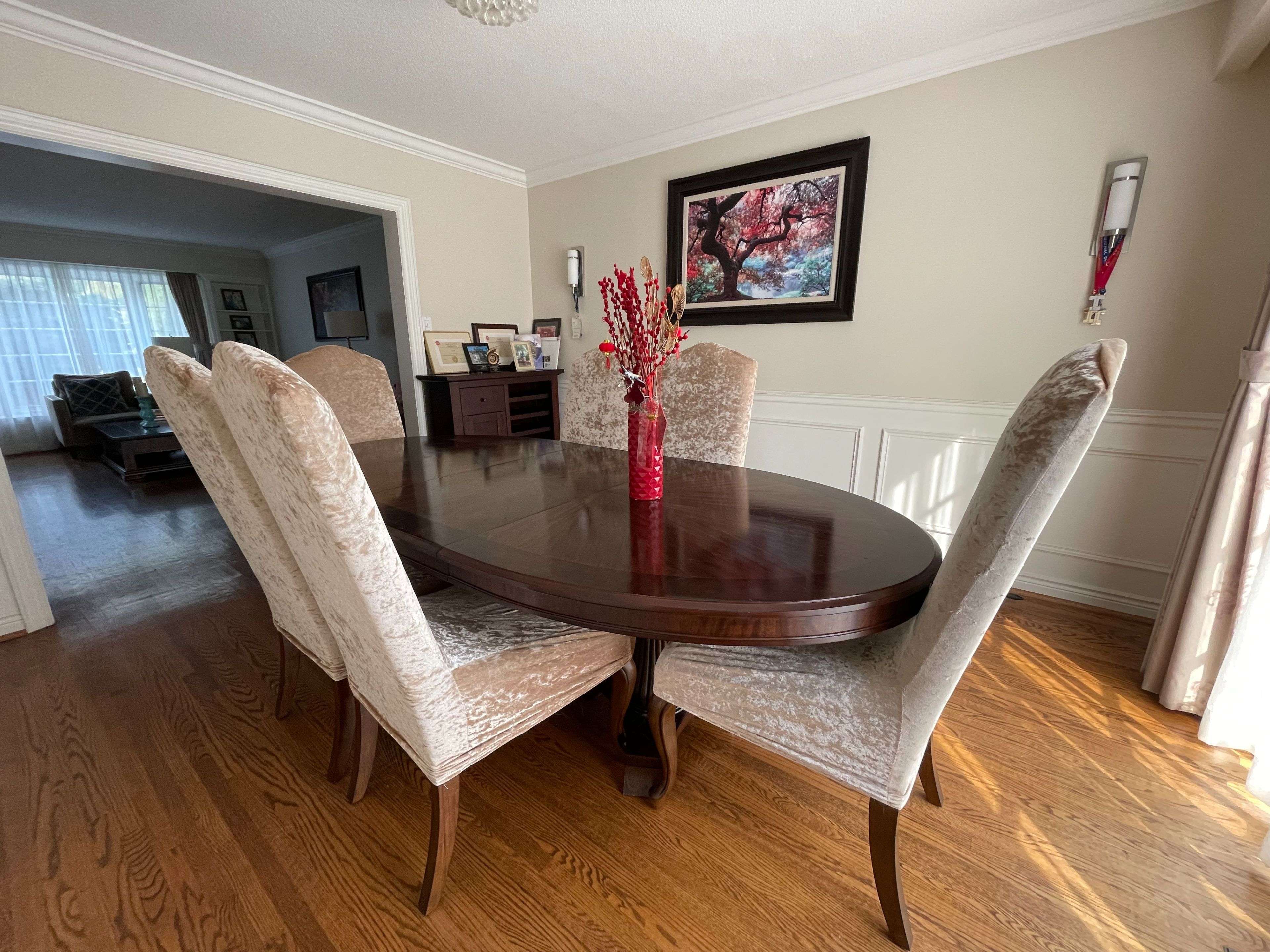 Markham, ON L3T 3B5,33 Apple Orchard PATH