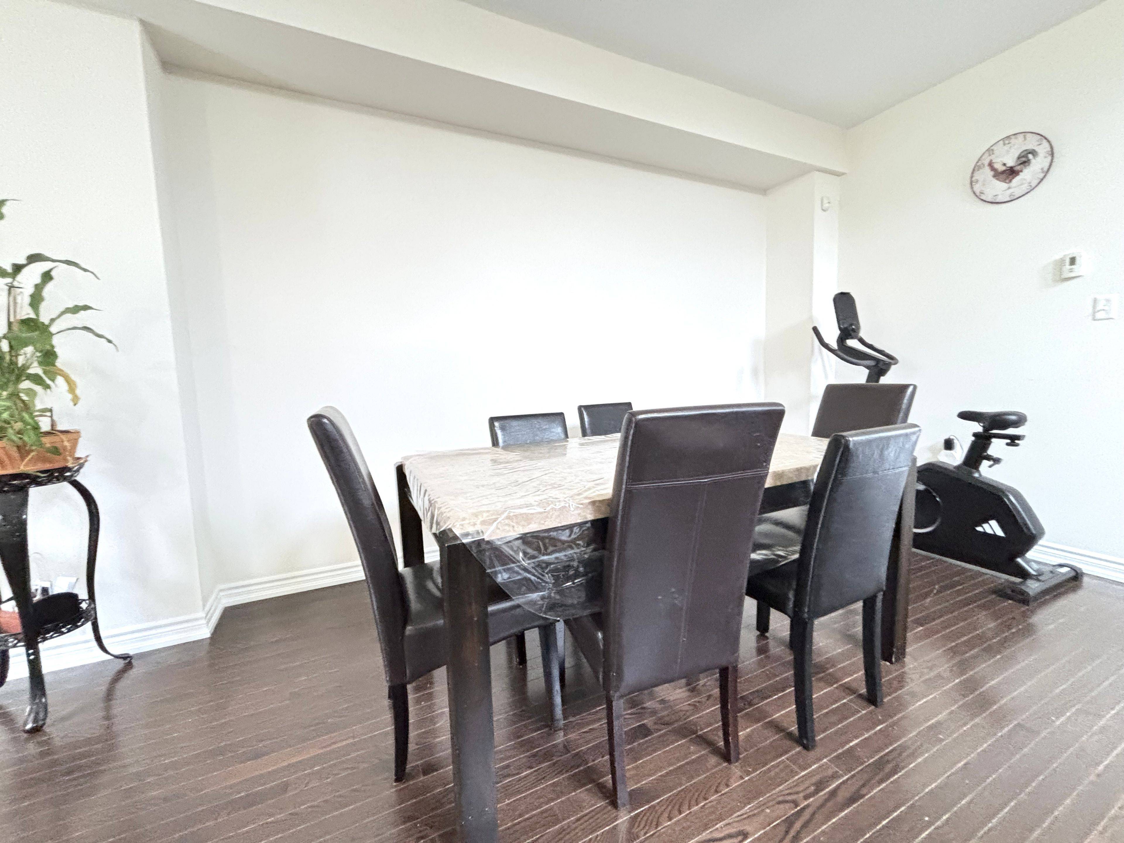 Vaughan, ON L4L 0H1,10 Porter Avenue West AVE W #53