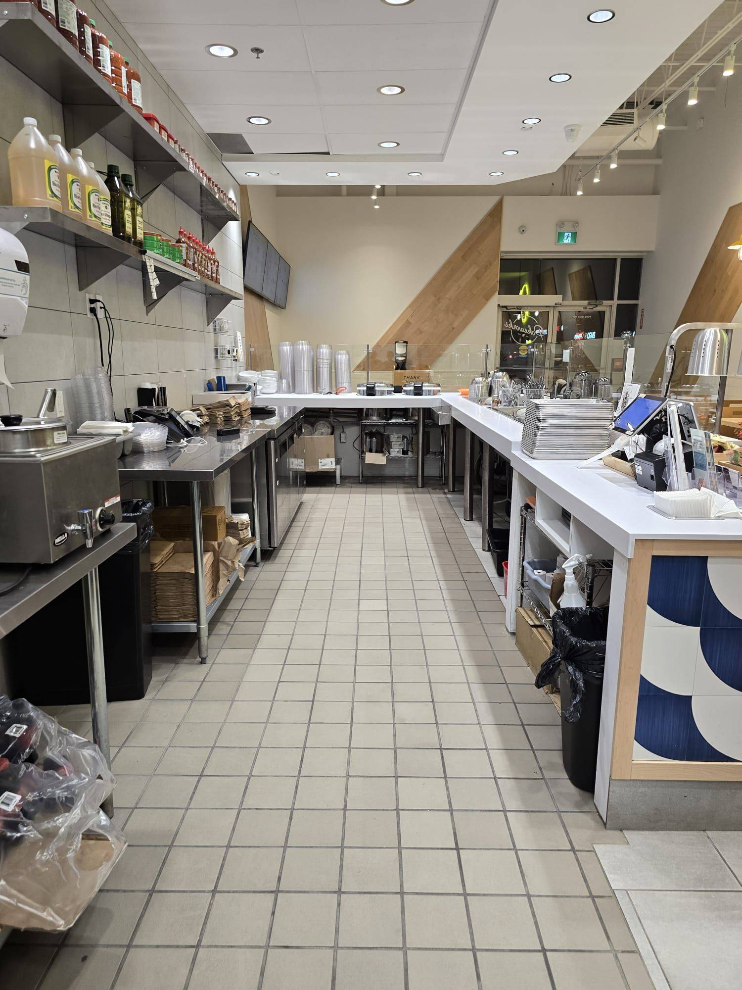 Burlington, ON L7L 0B6,2465 Appleby Line #D1-B