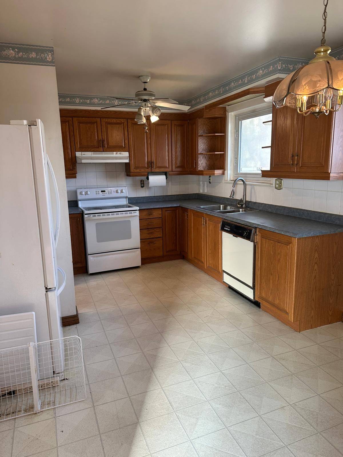 Mississauga, ON L5J 1P6,2541 Selord CT