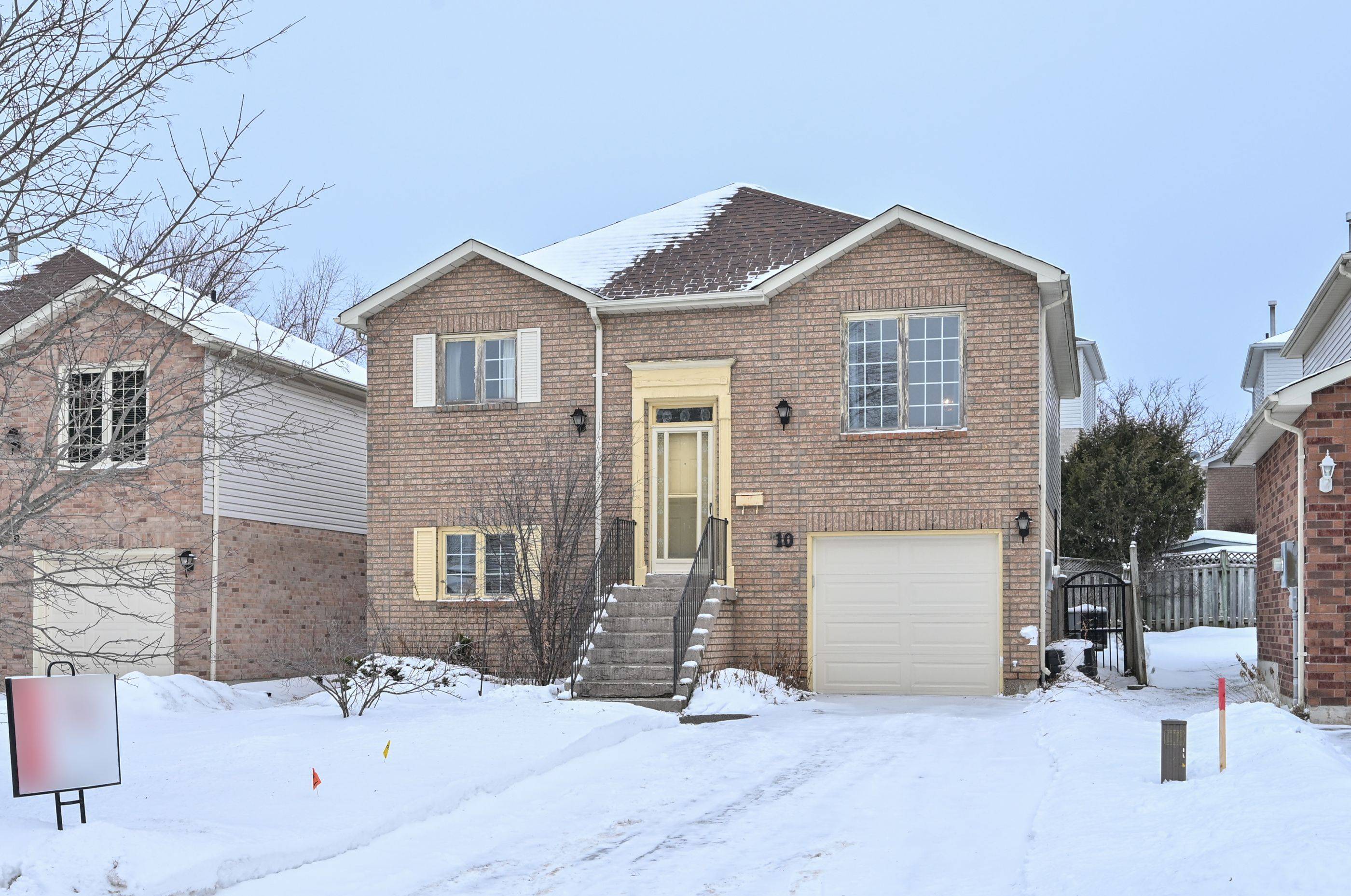 Orangeville, ON L9W 4X4,10 Lawton CT