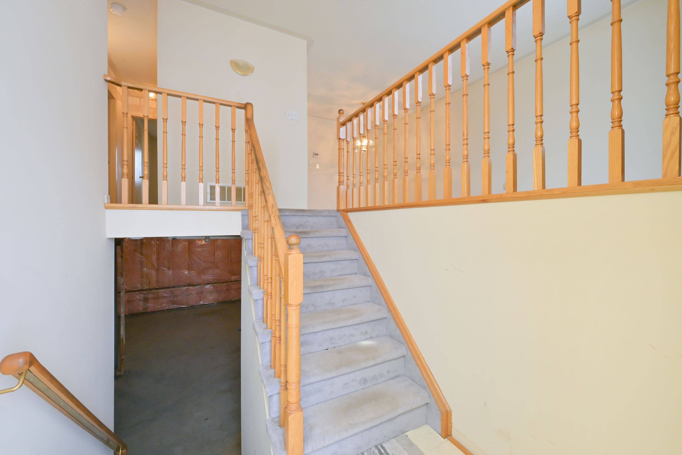 Orangeville, ON L9W 4X4,10 Lawton CT