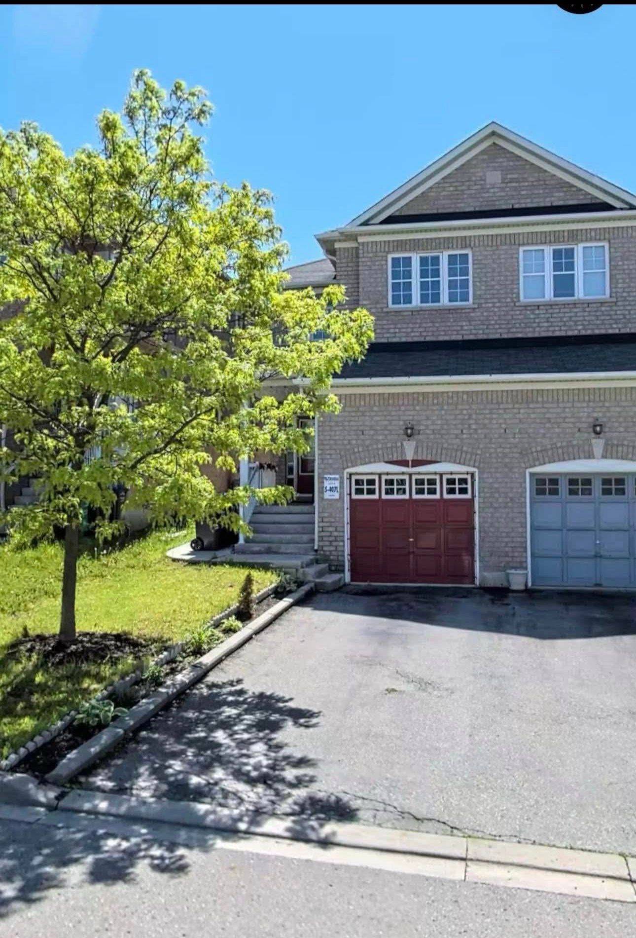Brampton, ON L6V 4R6,25 Silent Pond CRES #Main