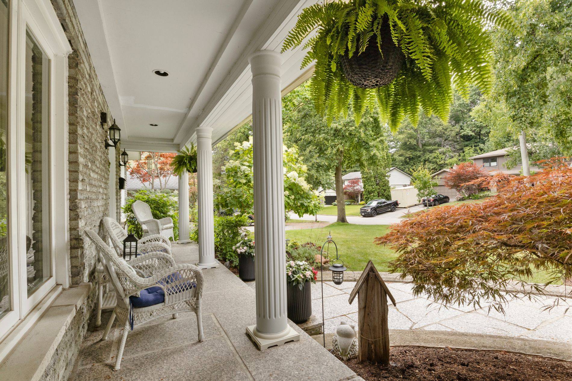 Mississauga, ON L5J 4C4,1548 Troika CT