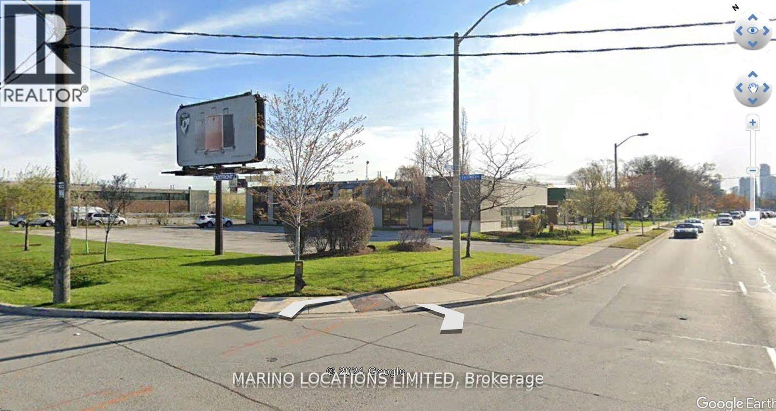 Toronto W06, ON M8Z 1J7,208 Evans AVE #209