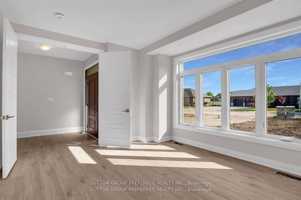 Dutton/dunwich, ON N0L 1J0,186 Leitch ST