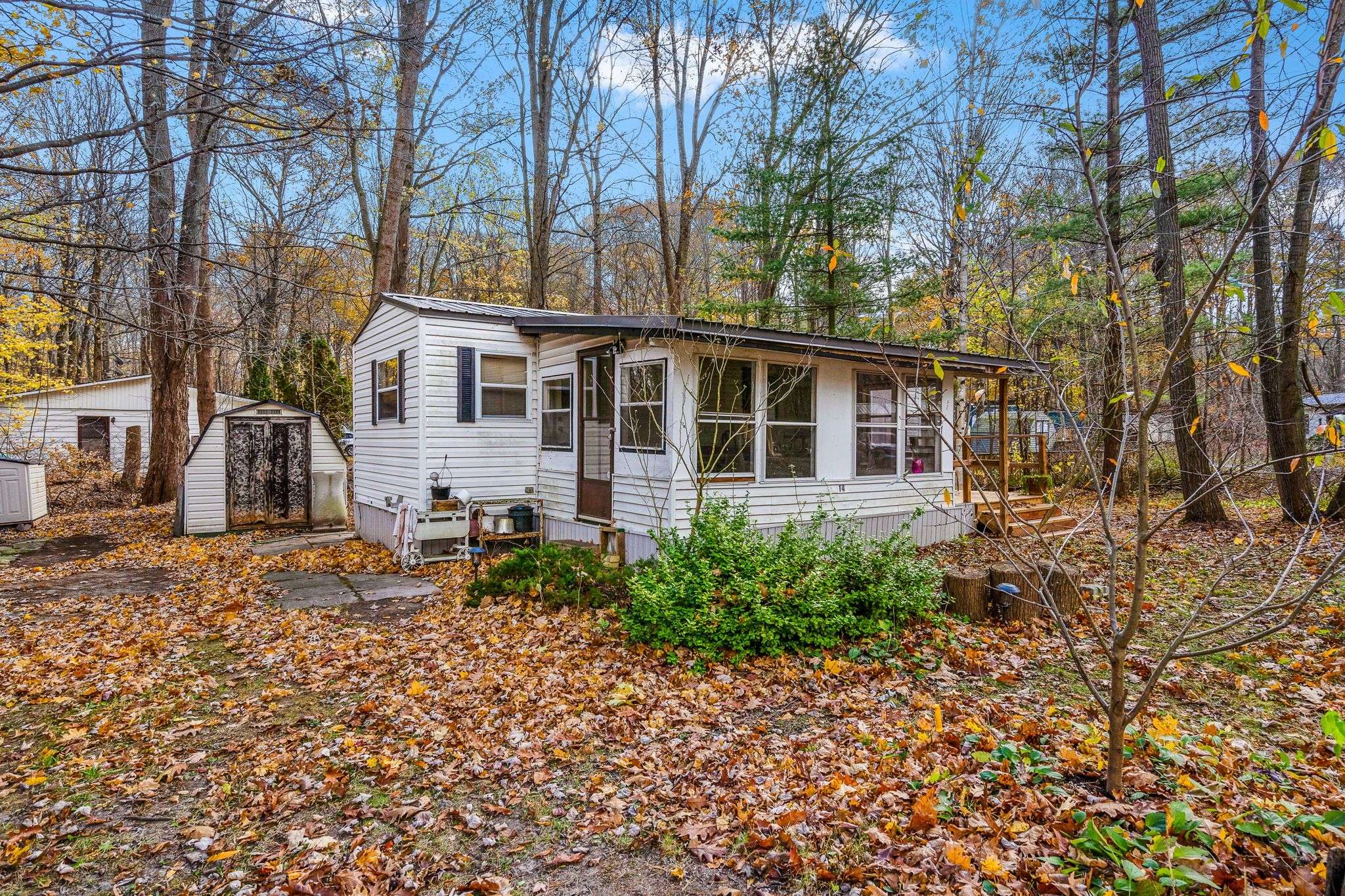 Haldimand, ON N0A 1K0,334 RATTLESNAKE RD #14