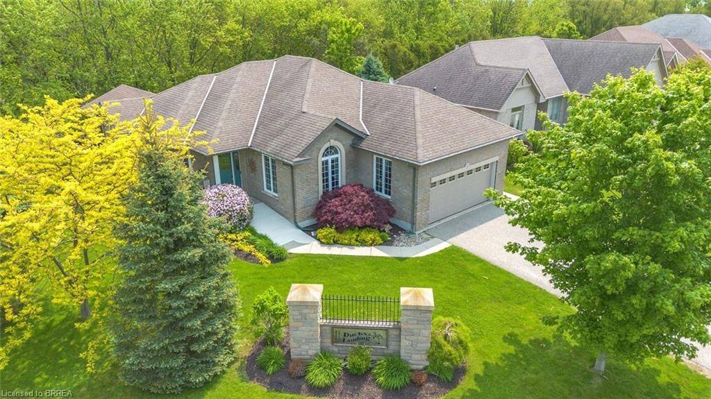 Norfolk, ON N0E 1M0,2 Hunter DR S