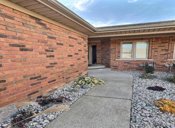 Lasalle, ON N9H 0A6,1515 Skinner ST