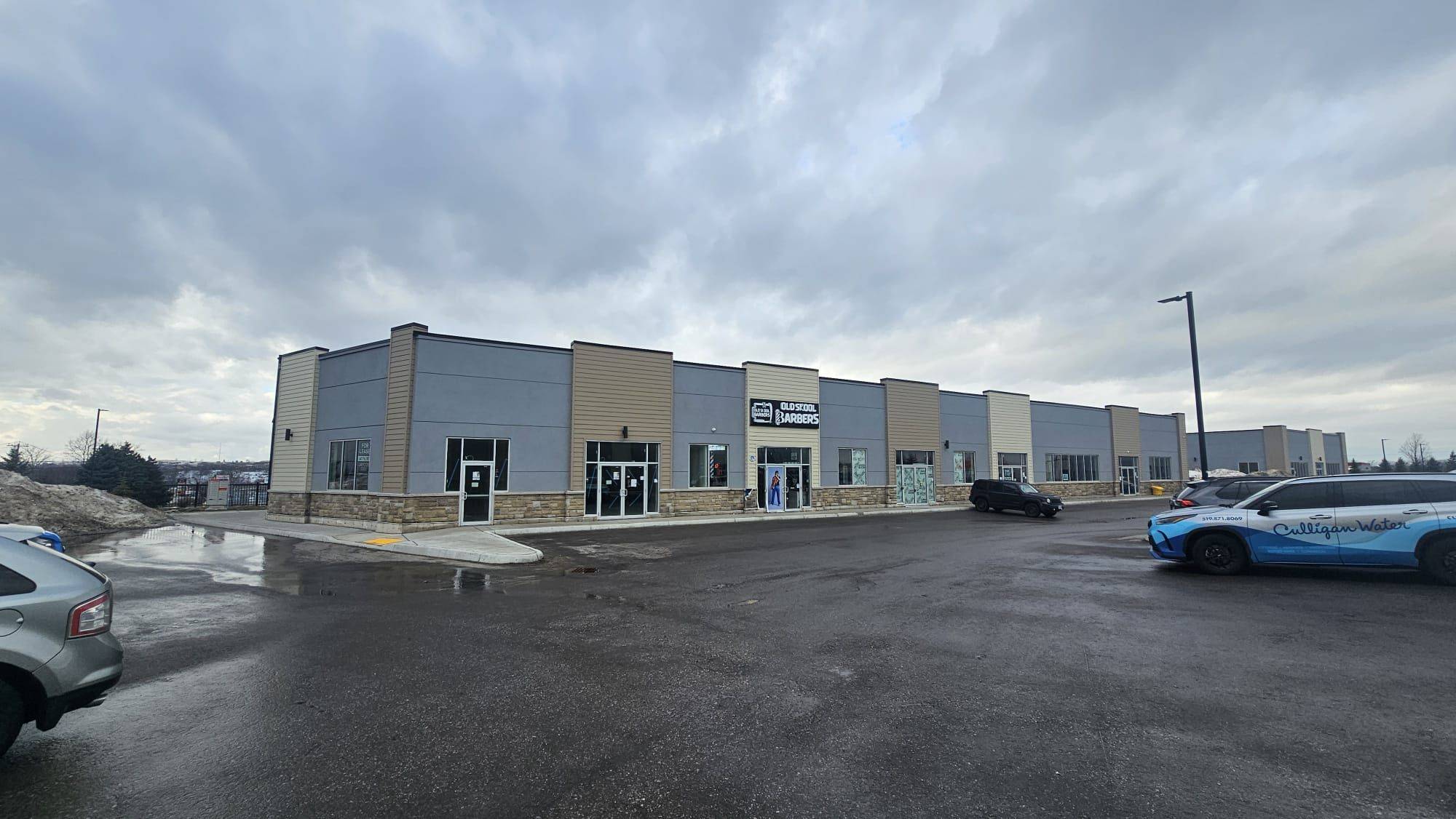 Woodstock, ON N4S 9A2,200 Montclair DR #13