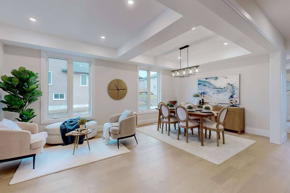 Peterborough, ON K9K 0H1,23 York DR