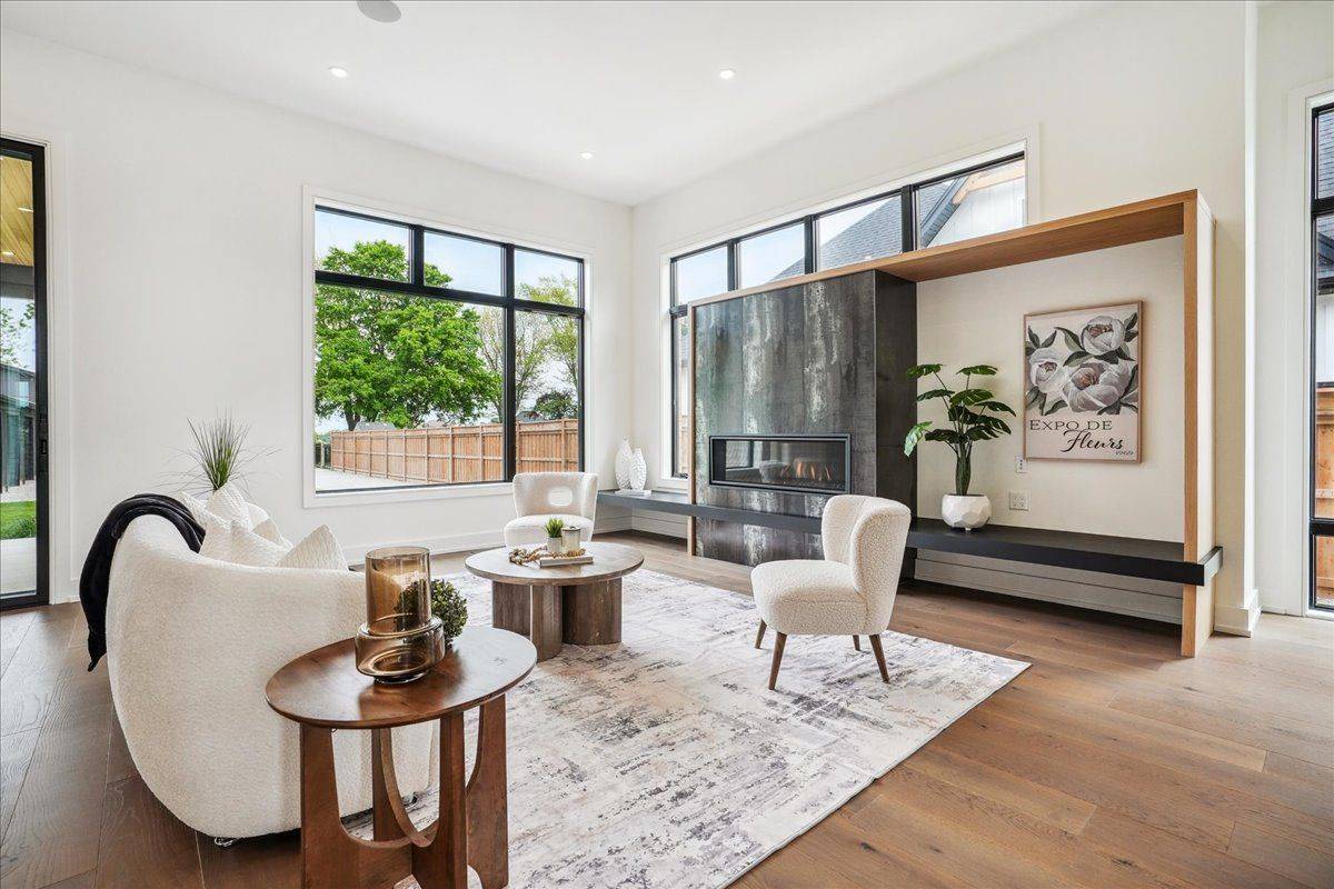 Pelham, ON L3E 0V2,1613G Lookout ST