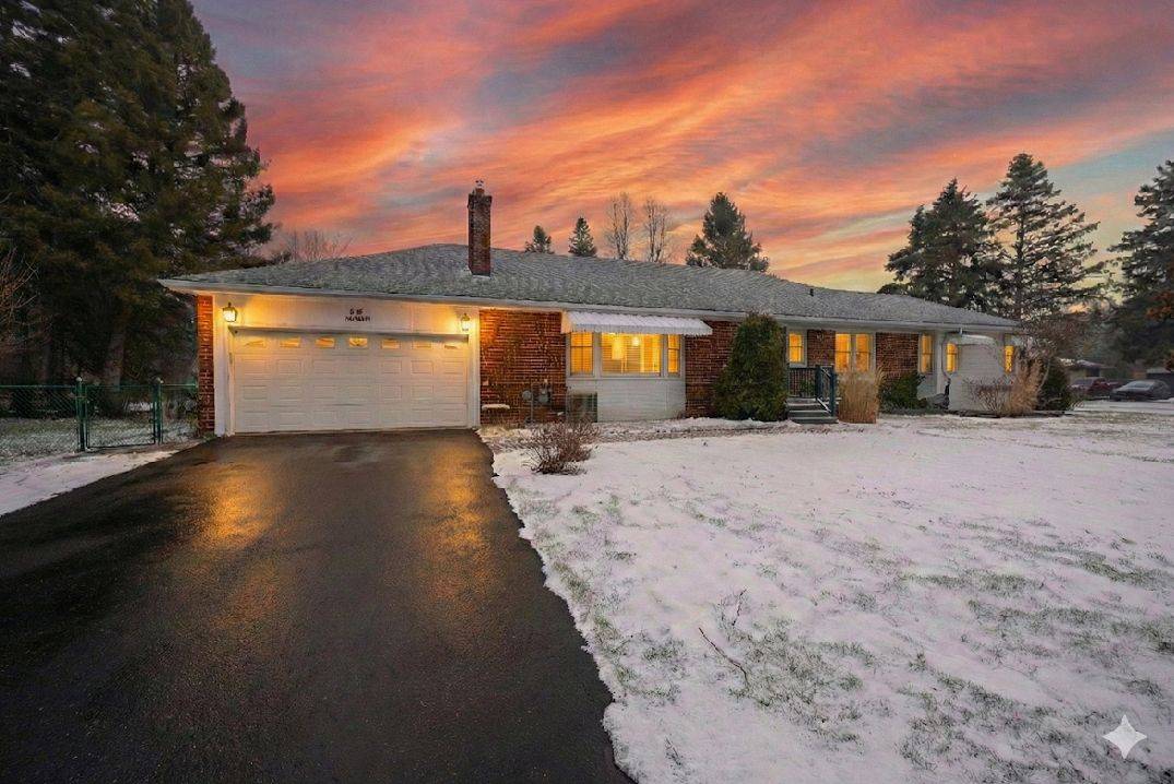 Cobourg, ON K9A 1T8,1 Acadia DR