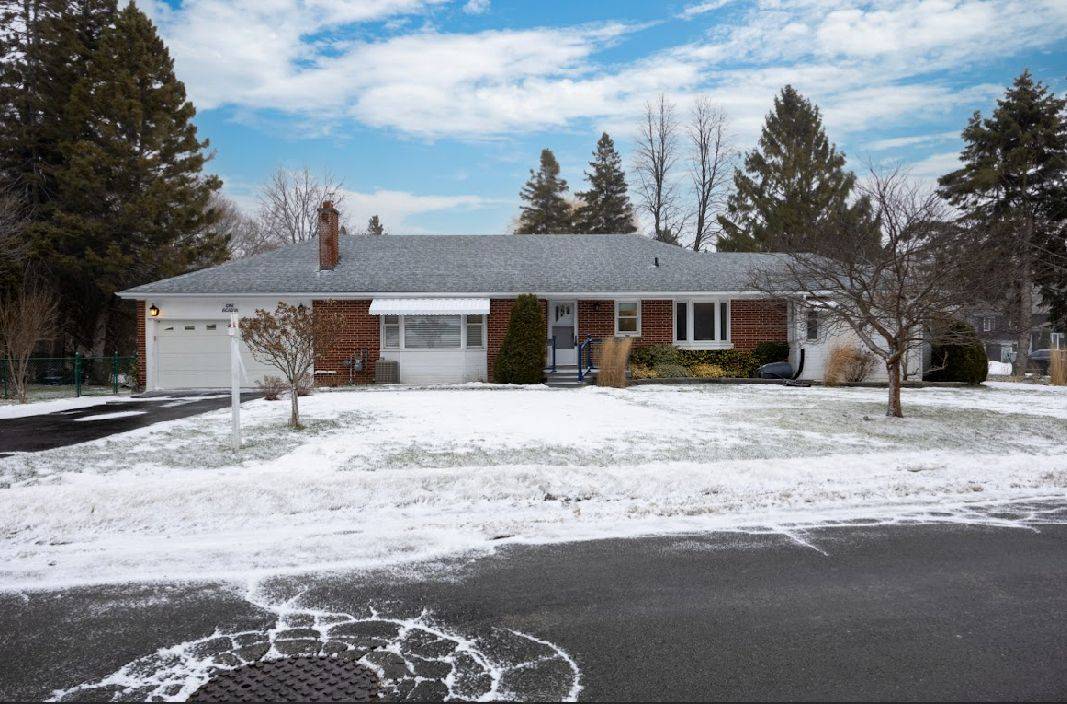 Cobourg, ON K9A 1T8,1 Acadia DR