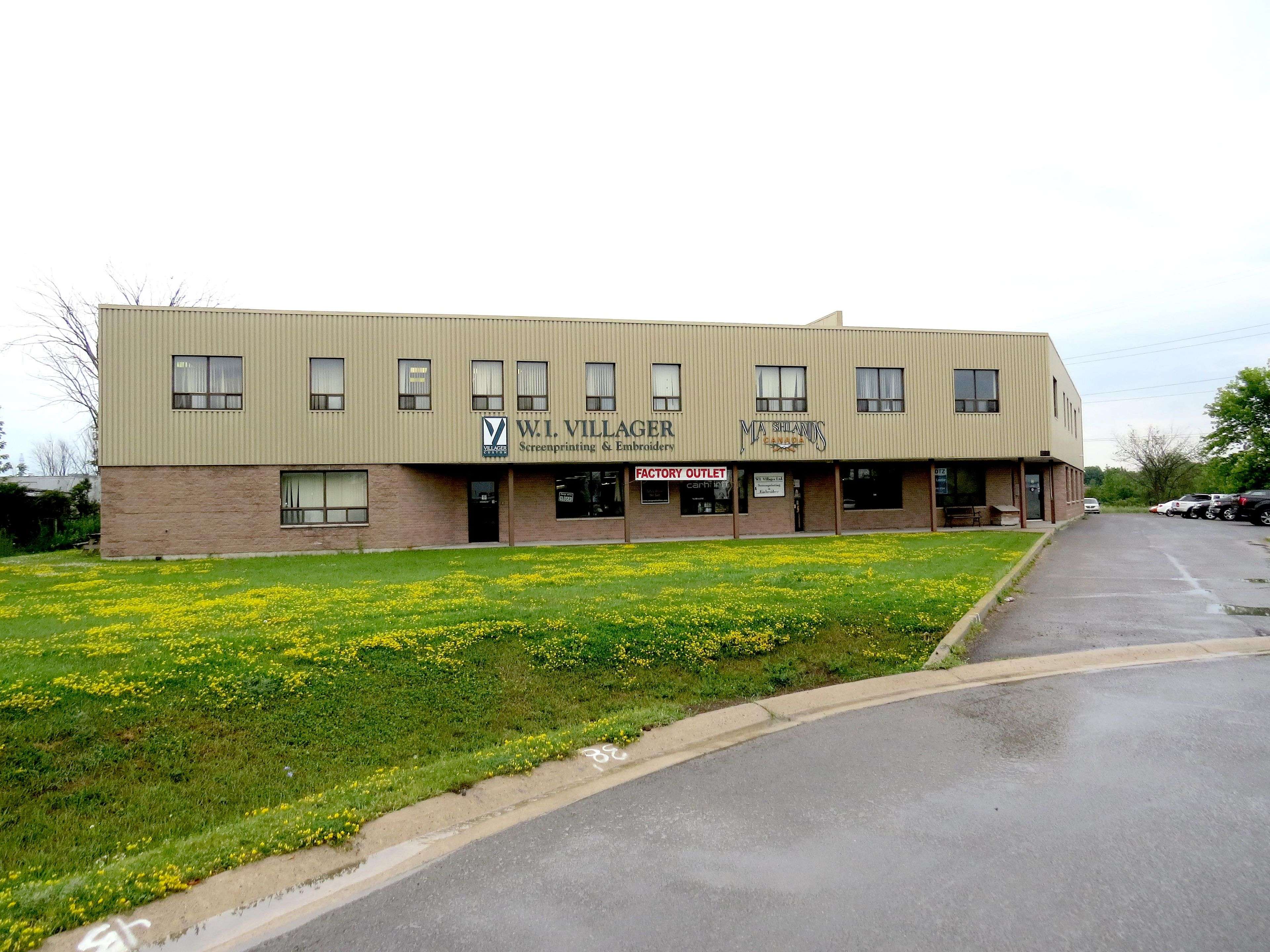 Kingston, ON K7P 2R9,598 Norris CT