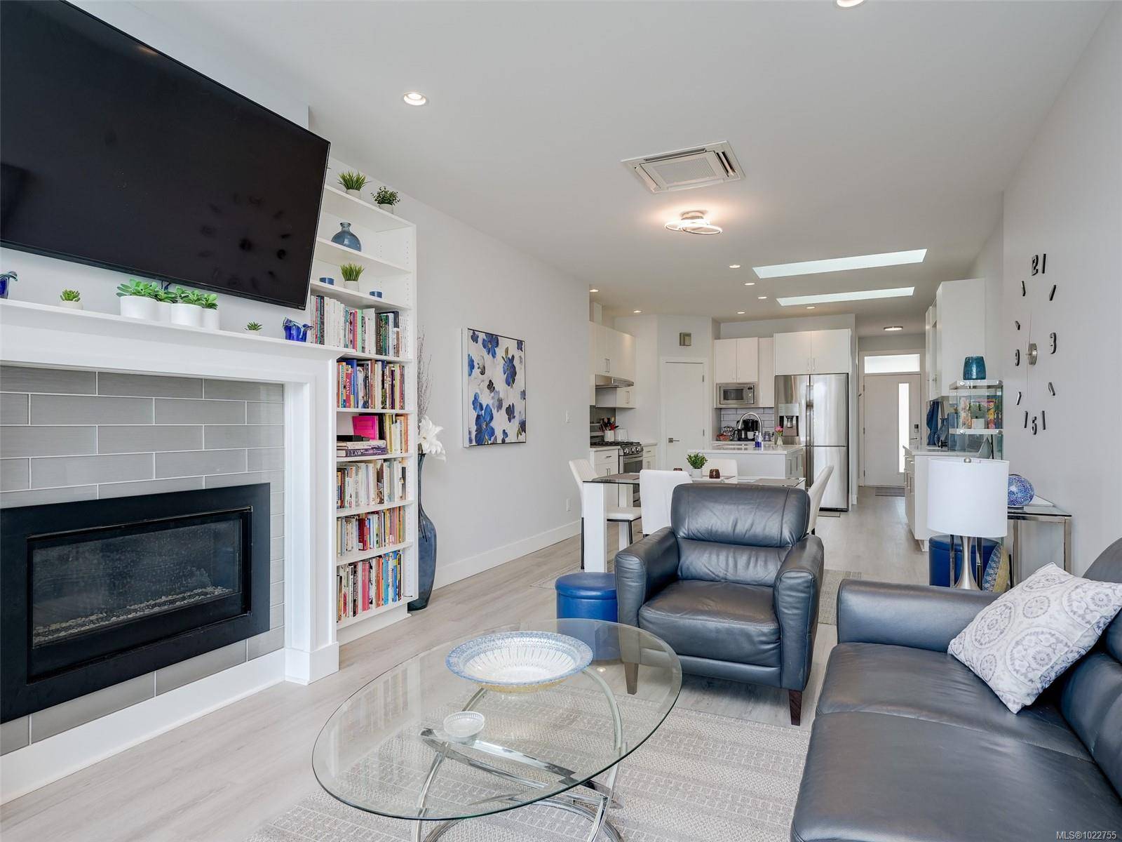 Sooke, BC V9Z 0L4,2407 Mountain Heights Dr