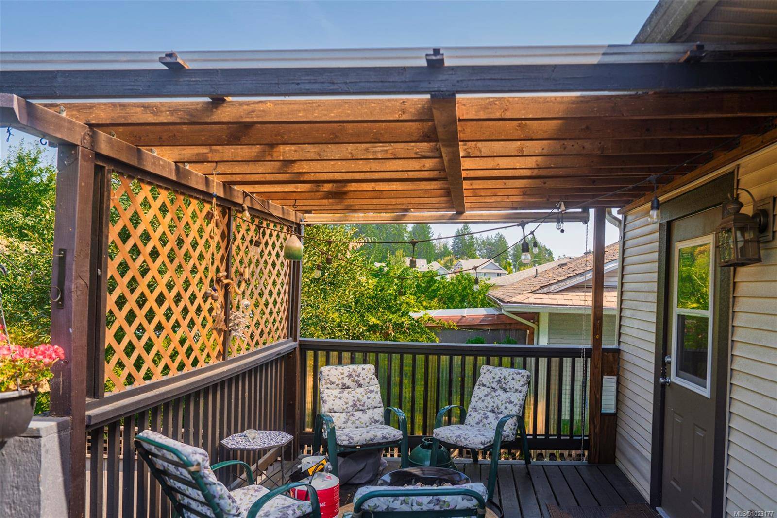 Nanaimo, BC V9R 7E2,1072 Silver Mountain Dr