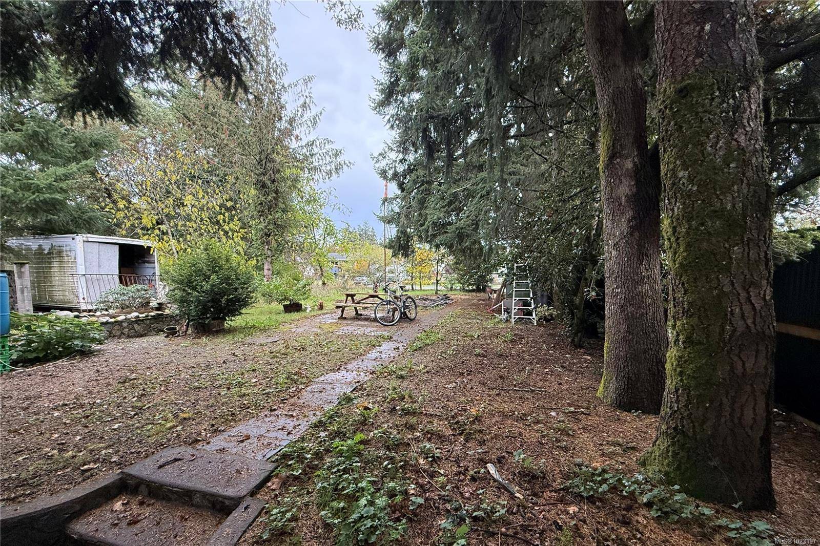 Colwood, BC V9B 2G8,2929 Dickerson Pl