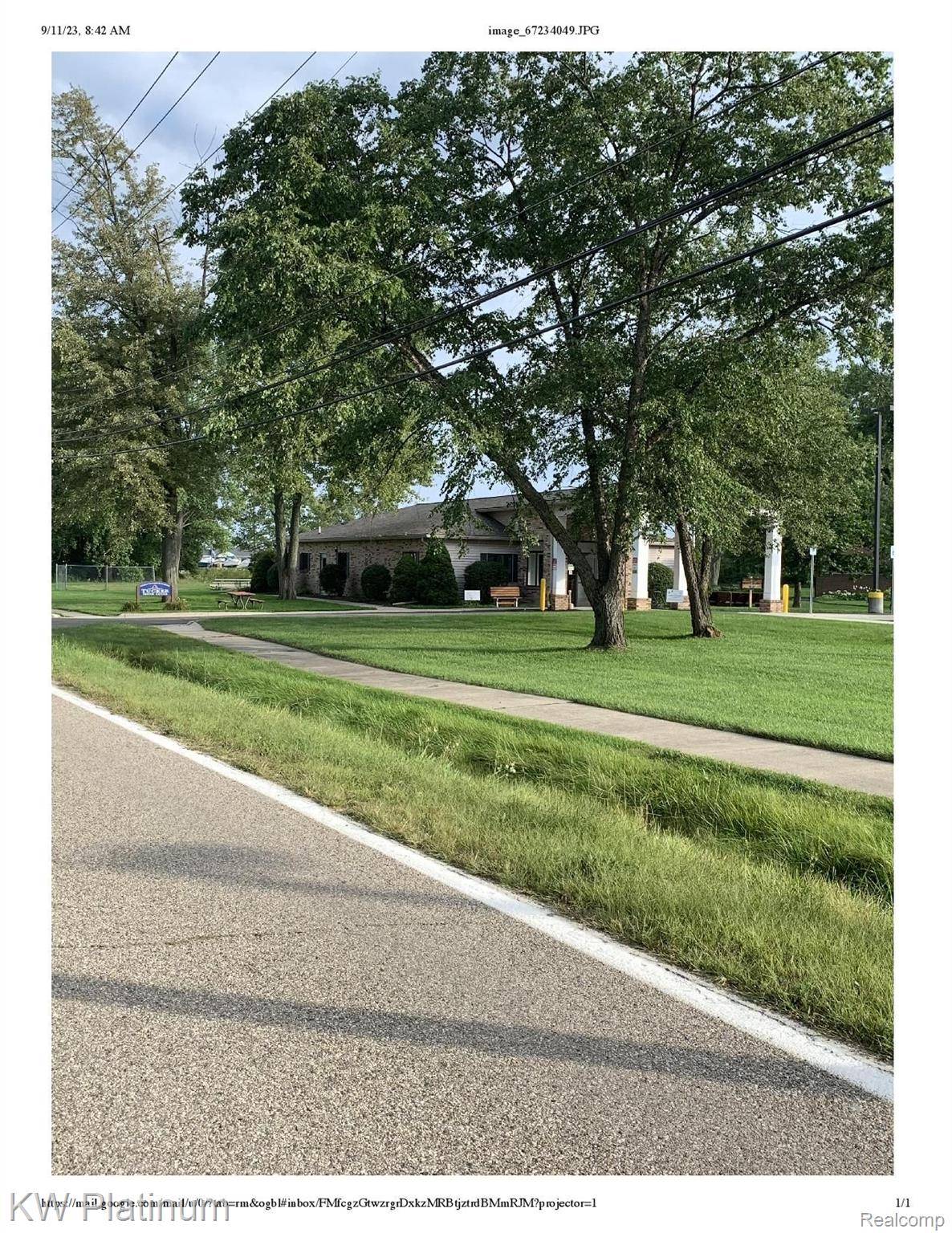 25891 BALLARD ST, Harrison Twp, MI 48045