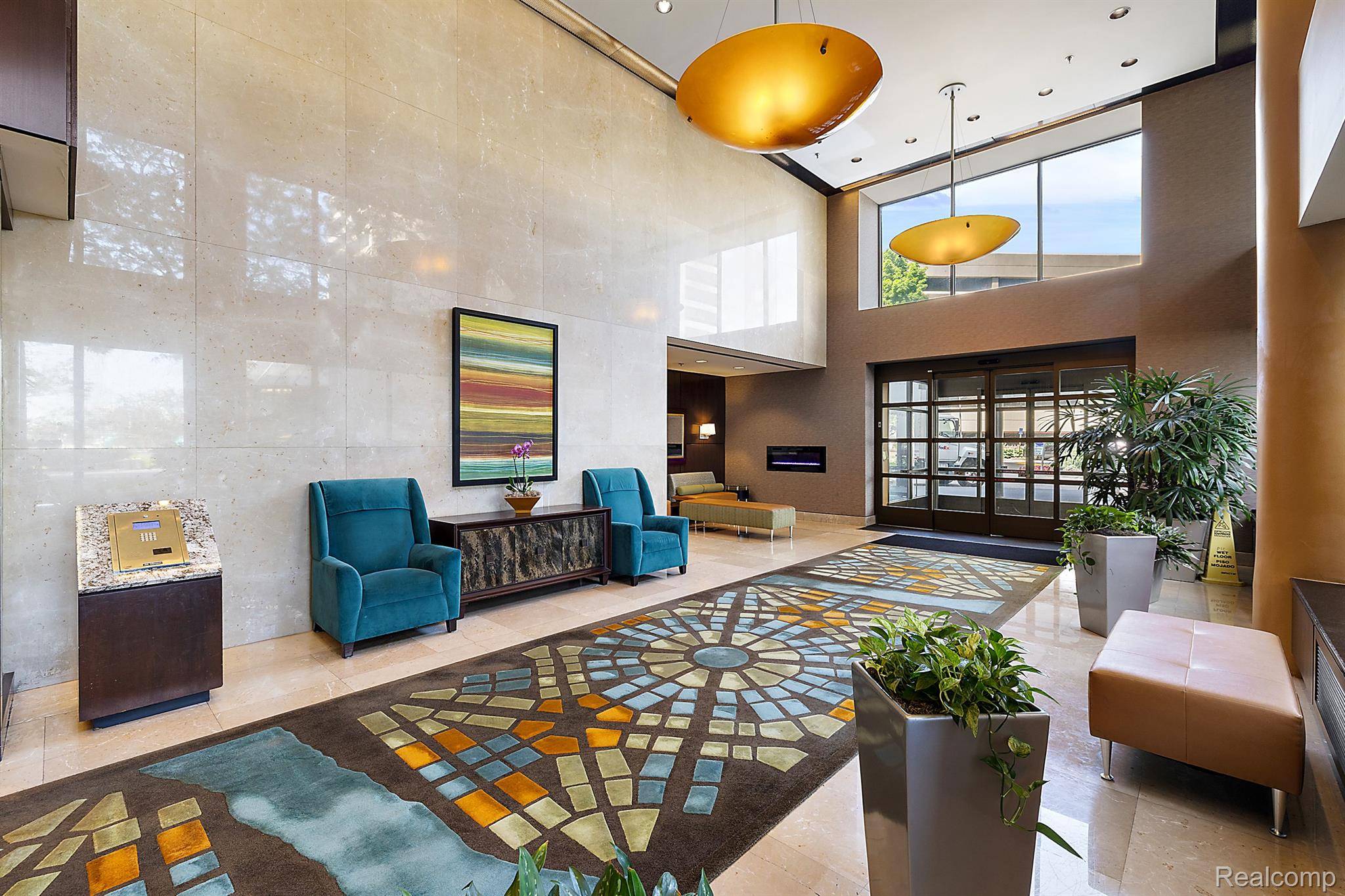 Detroit, MI 48226,1001 W JEFFERSON AVE #300 8i