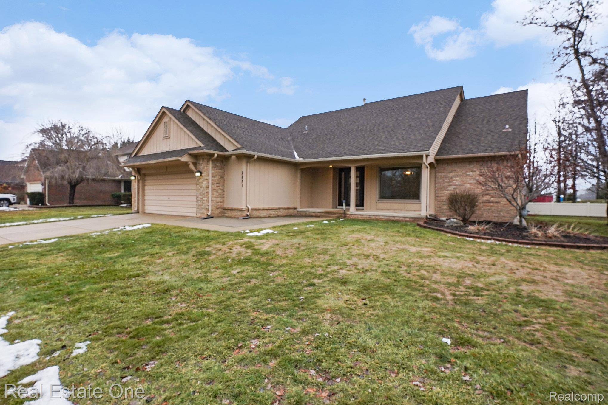 Troy, MI 48085,2971 Chippewa