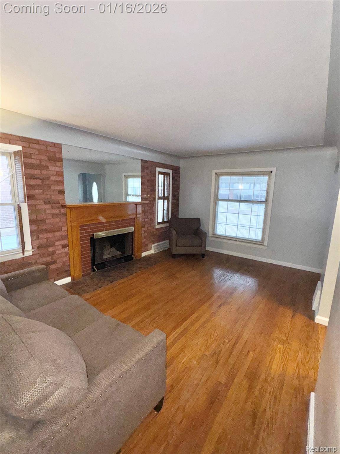 Eastpointe, MI 48021,15050 Camden AVE