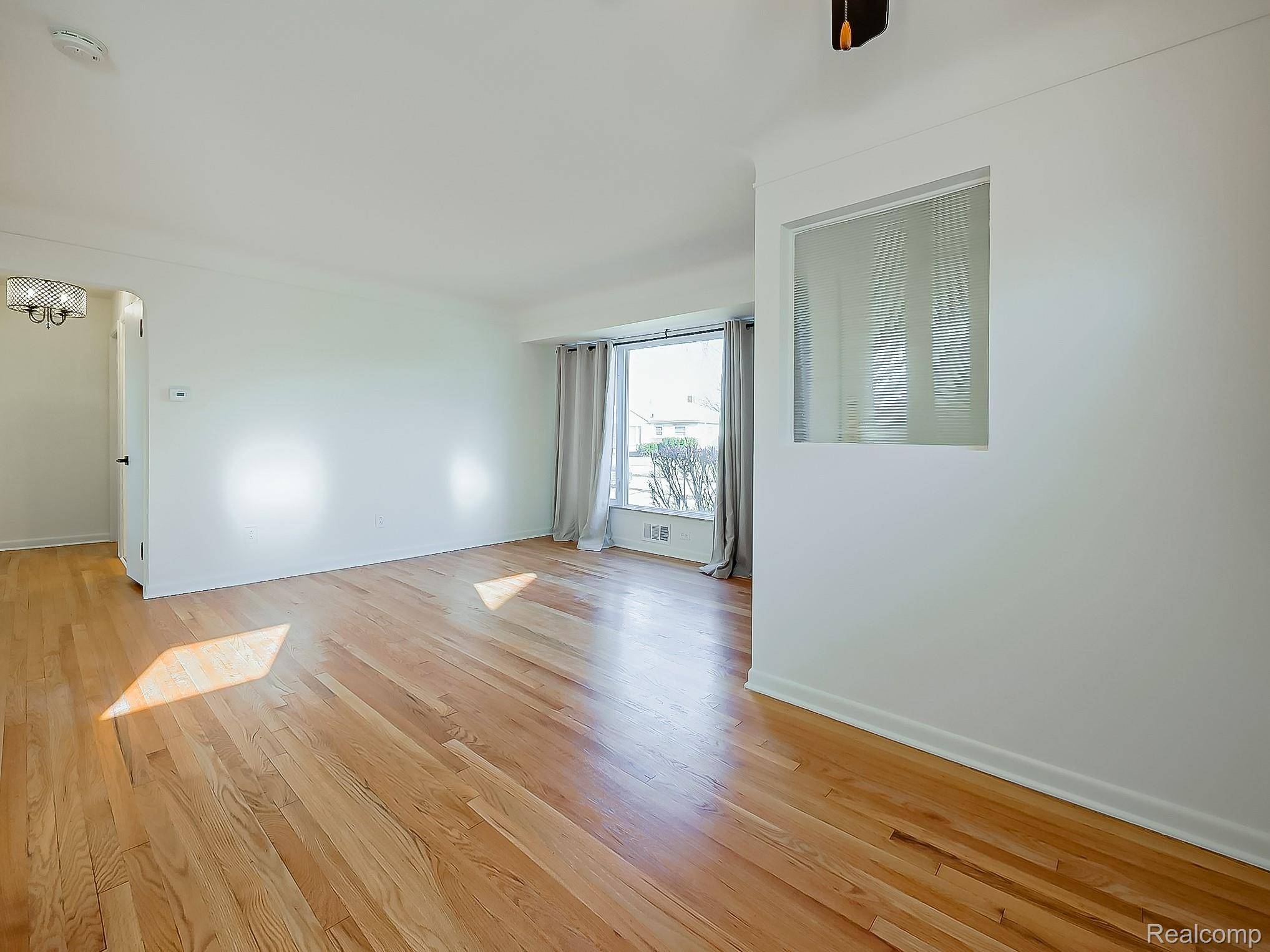 Madison Heights, MI 48071,28385 Alger BLVD