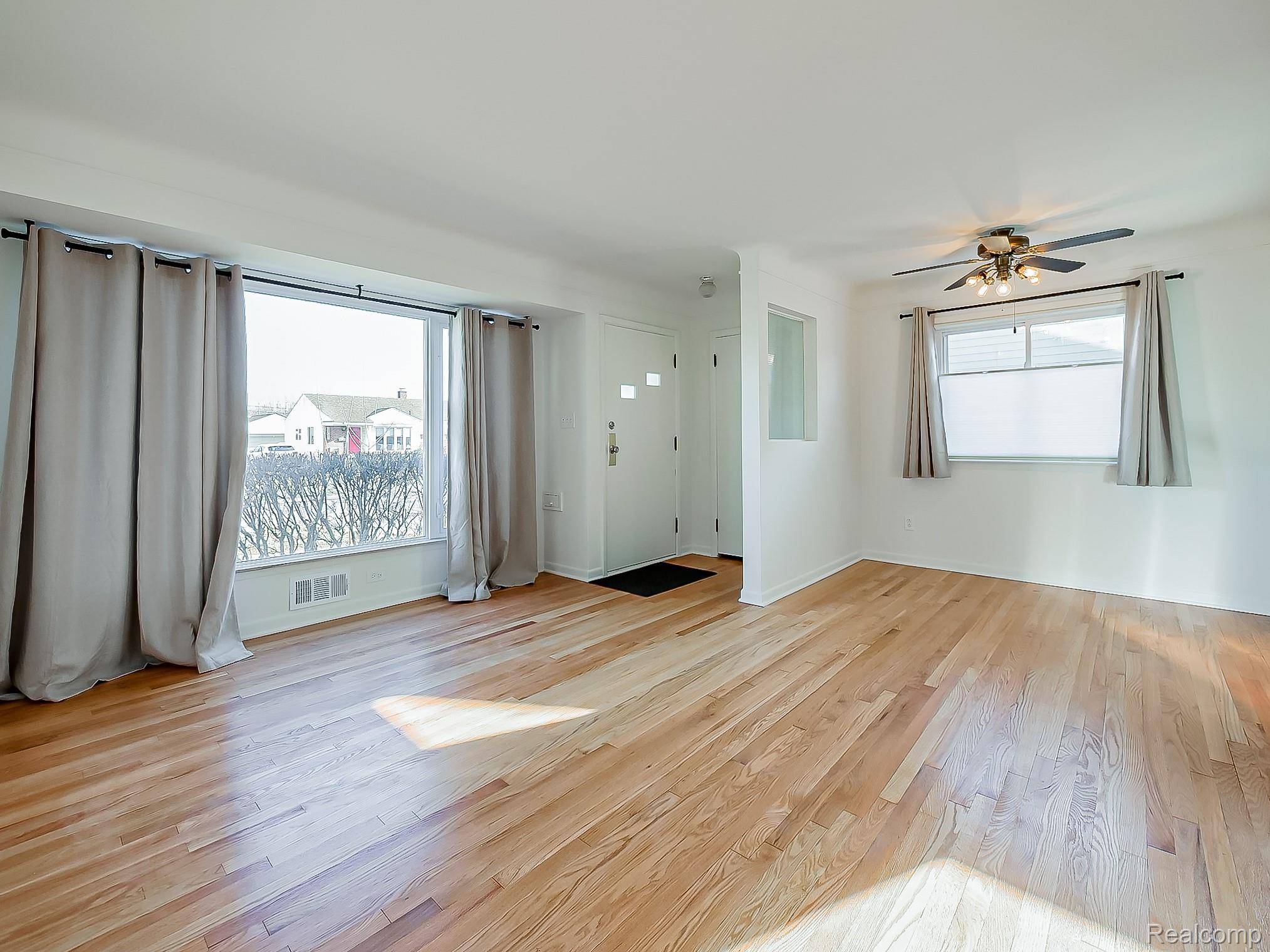 Madison Heights, MI 48071,28385 Alger BLVD