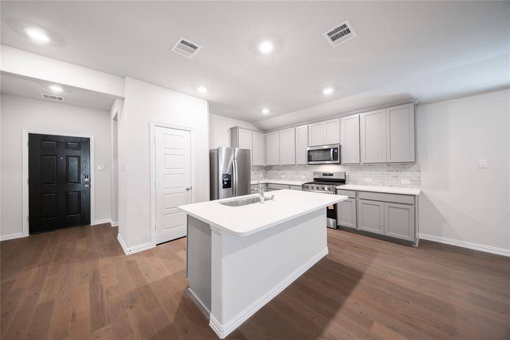 Anna, TX 75409,3024 Hollybrook Lane