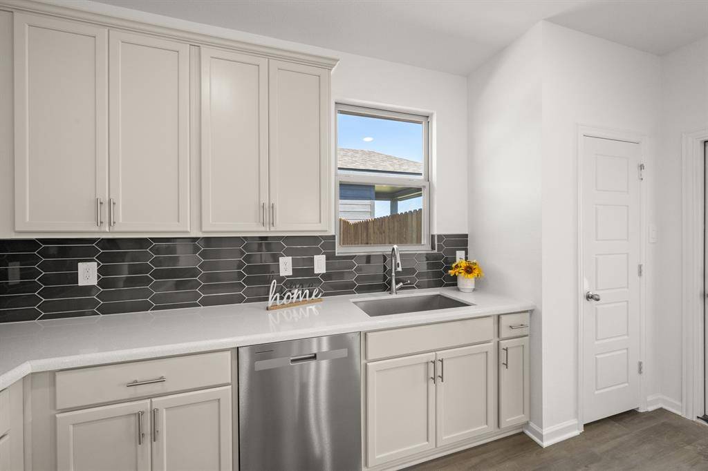 Godley, TX 76044,604 Godley Ranch