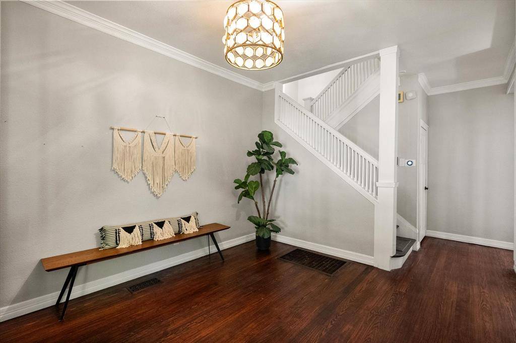 Dallas, TX 75208,318 S Edgefield Avenue